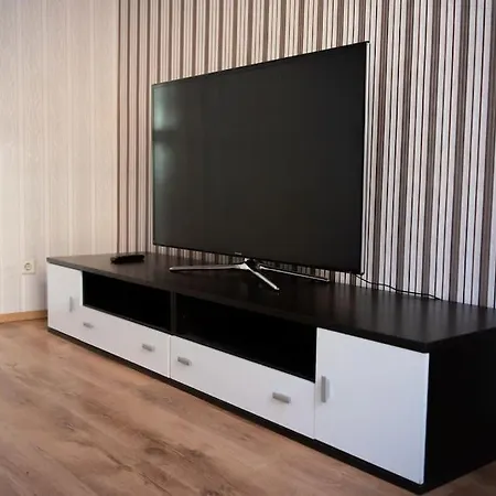 2 Zi.-wohnung Stadtnah, Messenah Apartament *